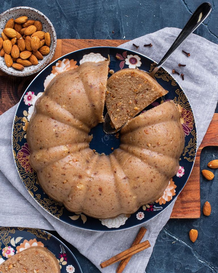 halva dates almonds1